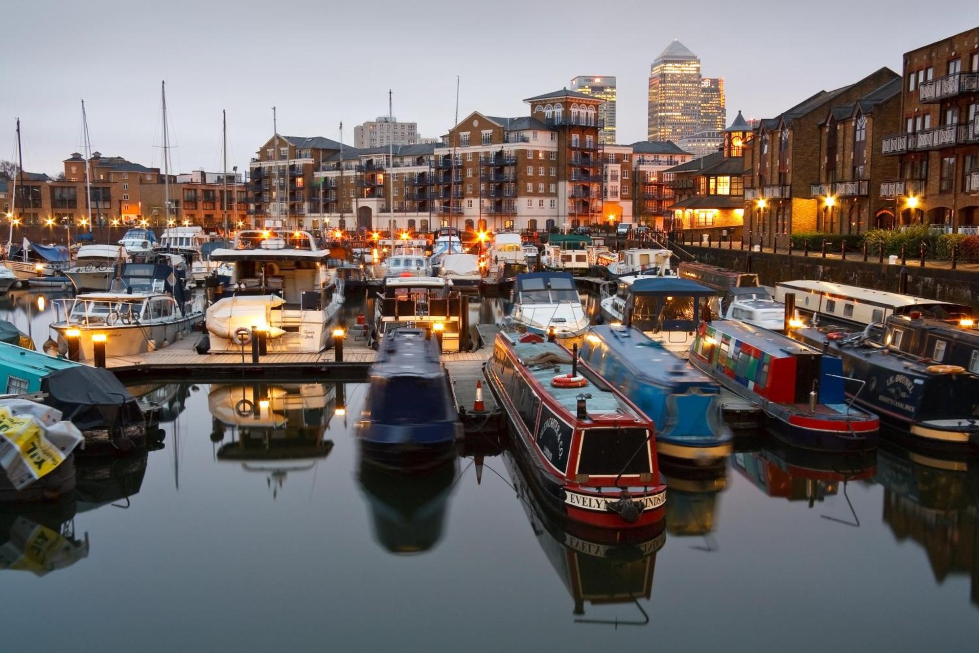 Appartamento Orange Flat By Lower Regent Canal Londra Esterno foto