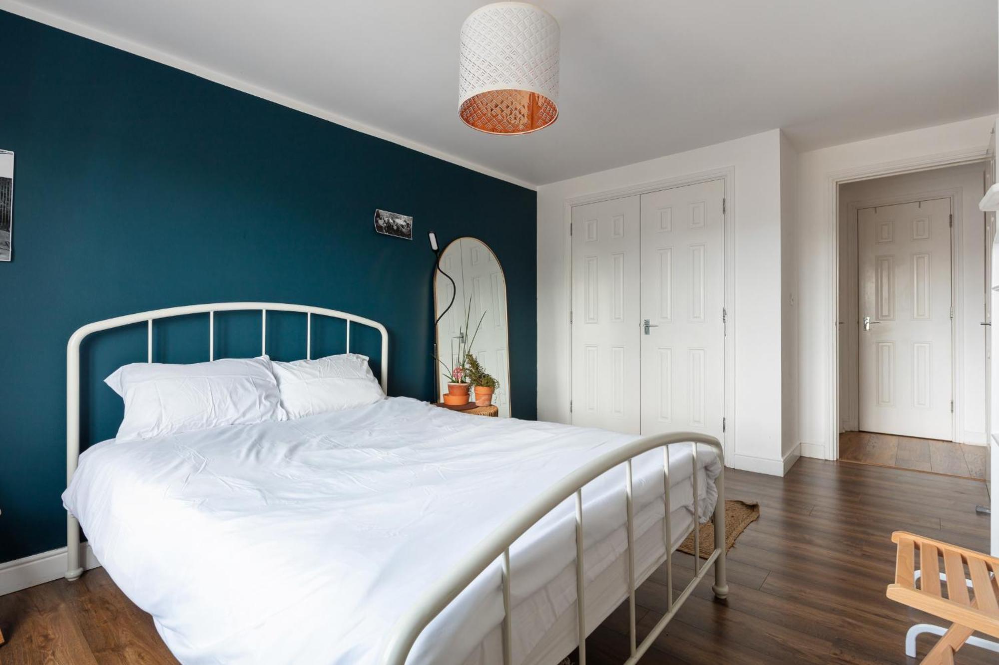 Appartamento Orange Flat By Lower Regent Canal Londra Esterno foto